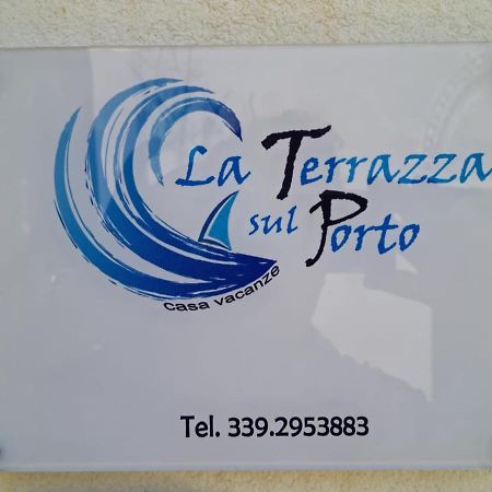 La Terrazza Sul Porto Apartment กัสเตลลัมมาเร เดล โกลโฟ ภายนอก รูปภาพ
