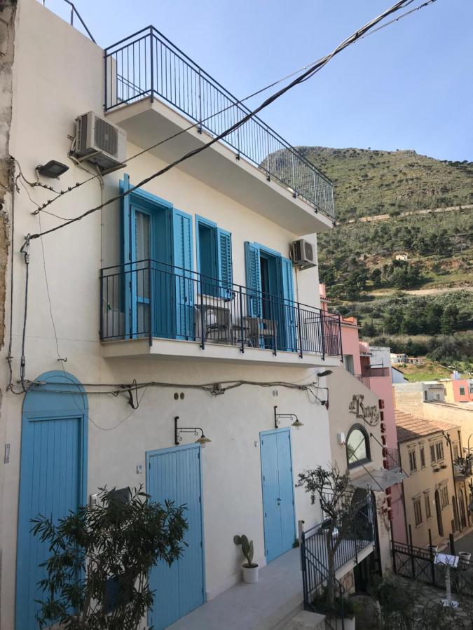 La Terrazza Sul Porto Apartment กัสเตลลัมมาเร เดล โกลโฟ ภายนอก รูปภาพ