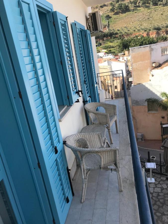 La Terrazza Sul Porto Apartment กัสเตลลัมมาเร เดล โกลโฟ ภายนอก รูปภาพ