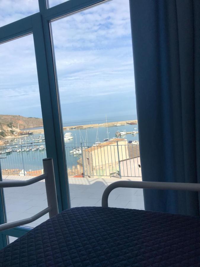 La Terrazza Sul Porto Apartment กัสเตลลัมมาเร เดล โกลโฟ ภายนอก รูปภาพ
