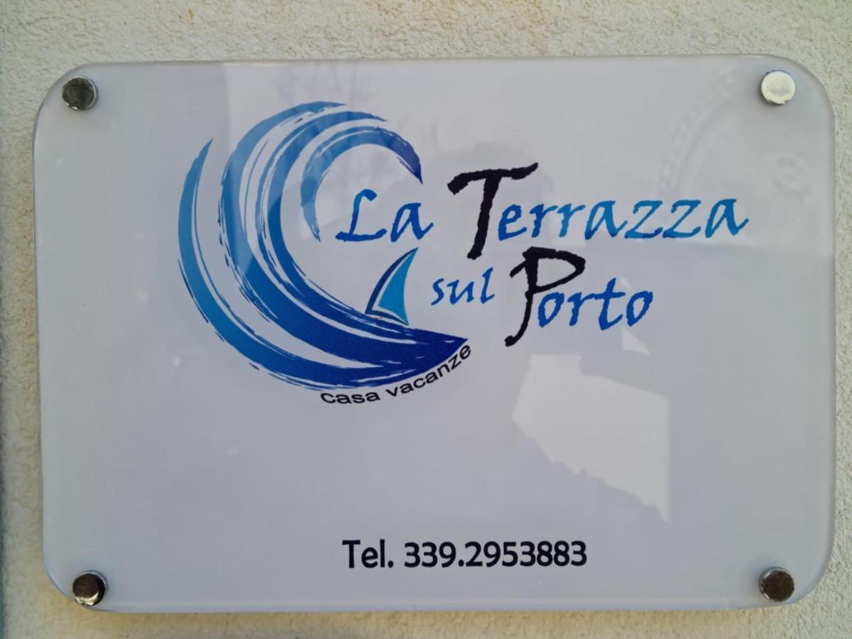 La Terrazza Sul Porto Apartment กัสเตลลัมมาเร เดล โกลโฟ ภายนอก รูปภาพ